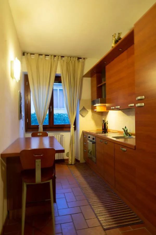 Green Corner Apartment In Florence City Itálie